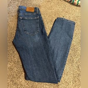 Lucky Brand straight leg jeans. Size 27